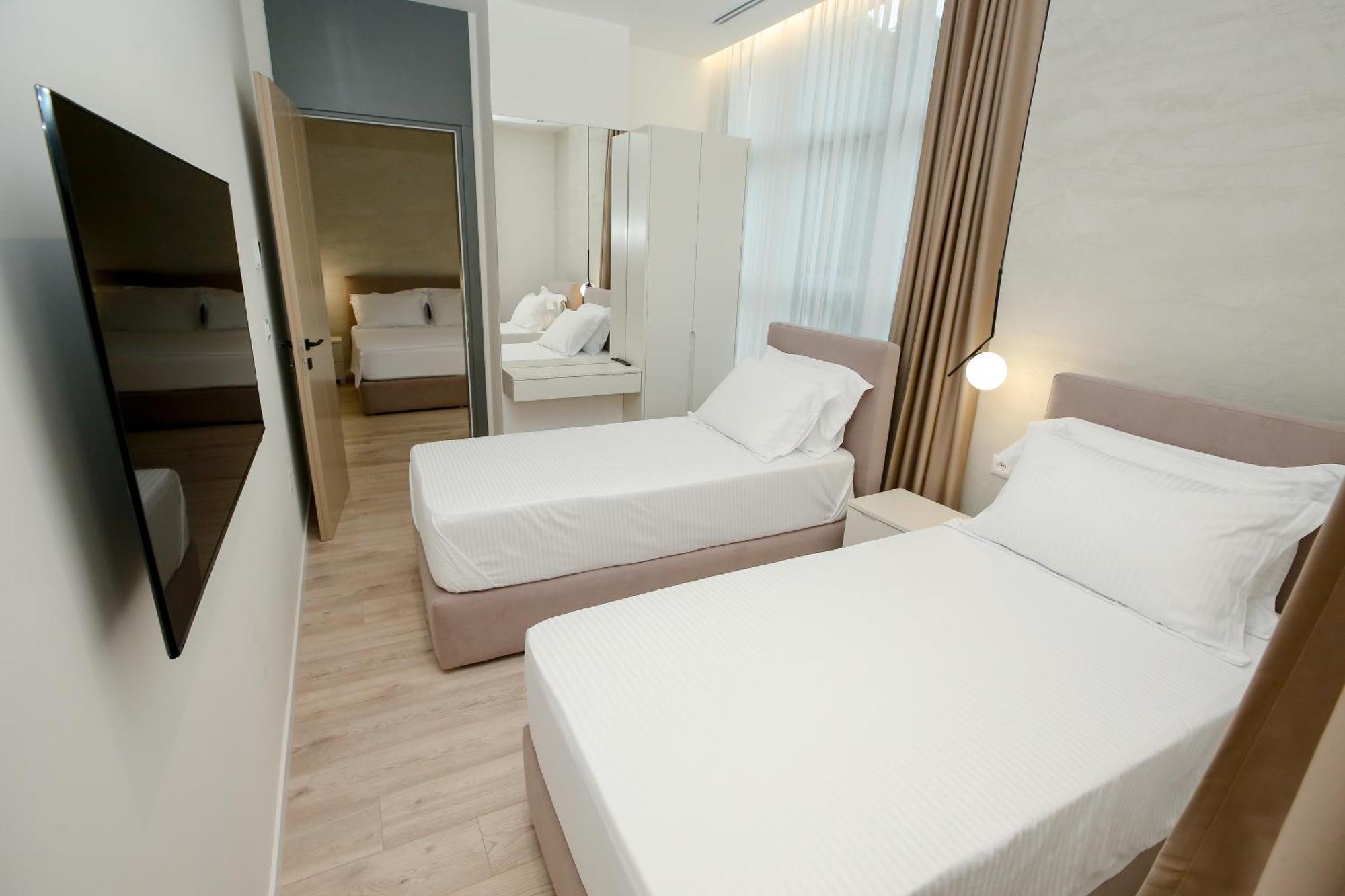 Nos Luxury Rooms Shkodër Dış mekan fotoğraf